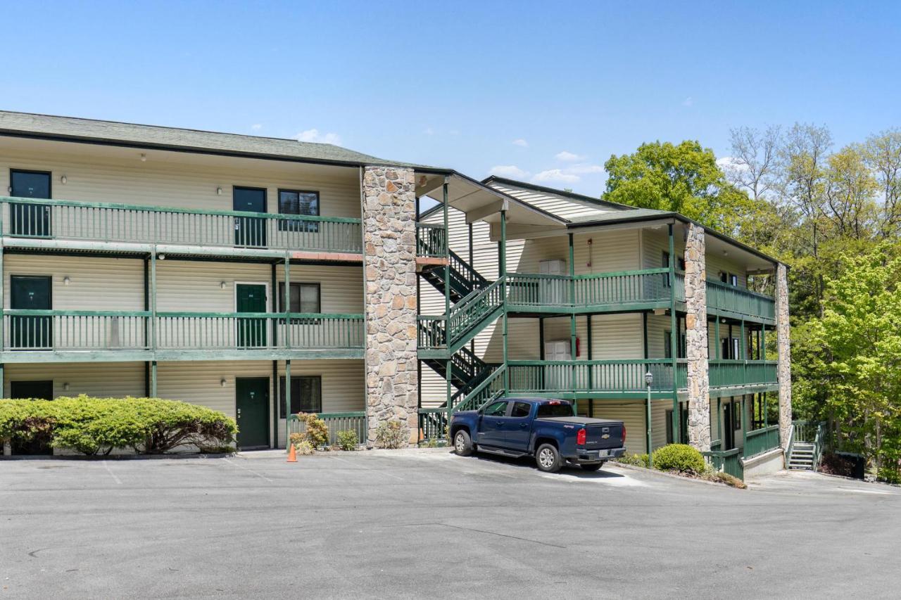Ferienwohnung Bear Cub Retreat Gatlinburg Exterior foto