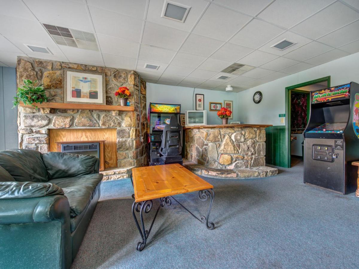 Ferienwohnung Bear Cub Retreat Gatlinburg Exterior foto